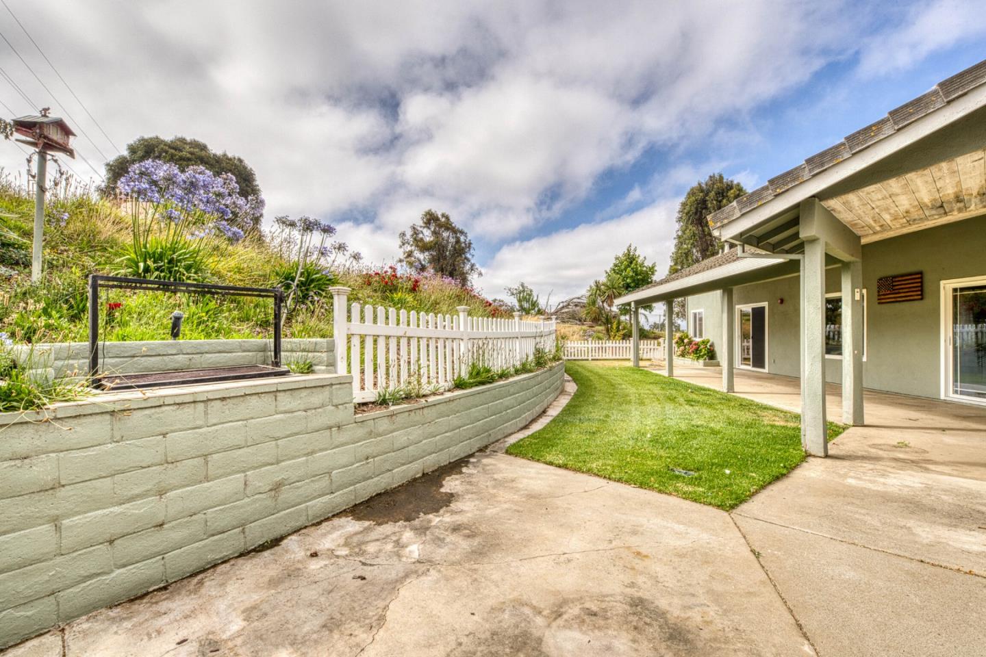 Property photo 25