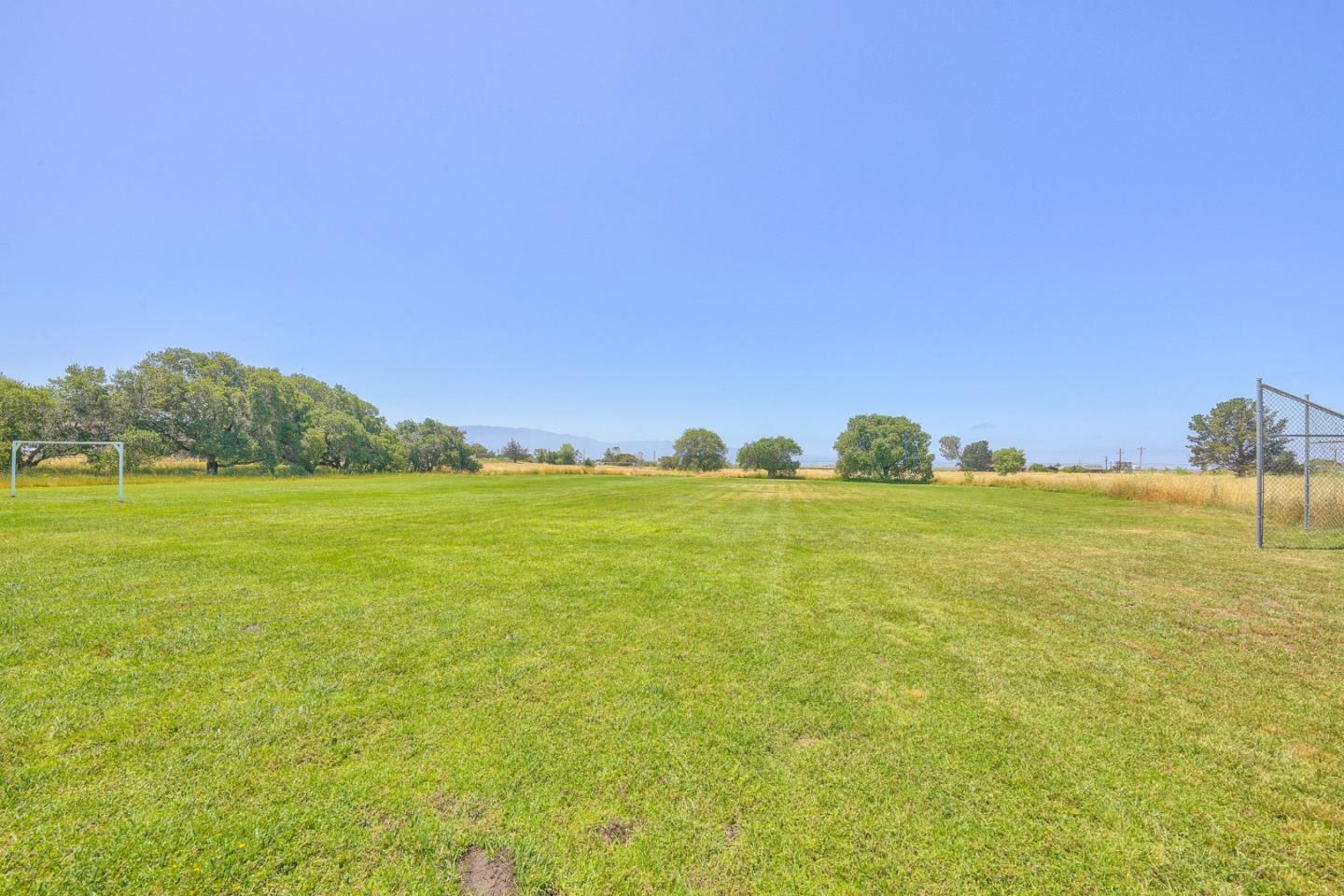 Property photo 51