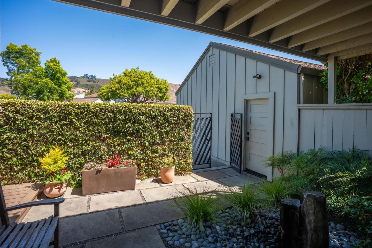 Property photo 32