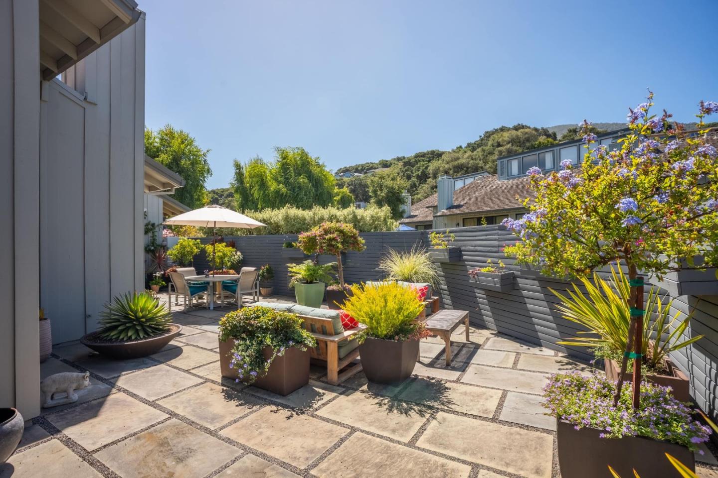 Property photo 44