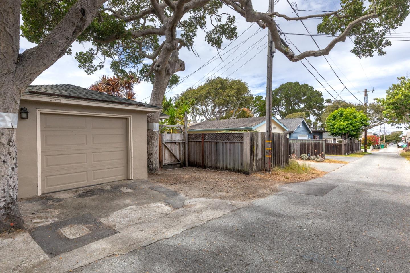 Property photo 36