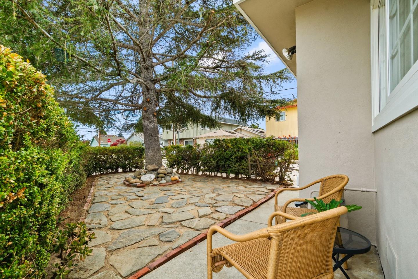 Property photo 35