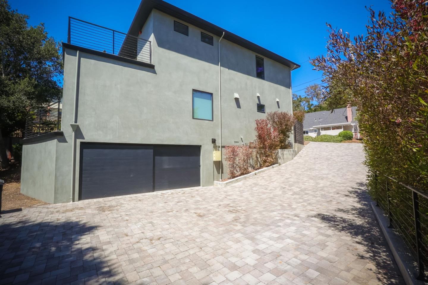 Property photo 32