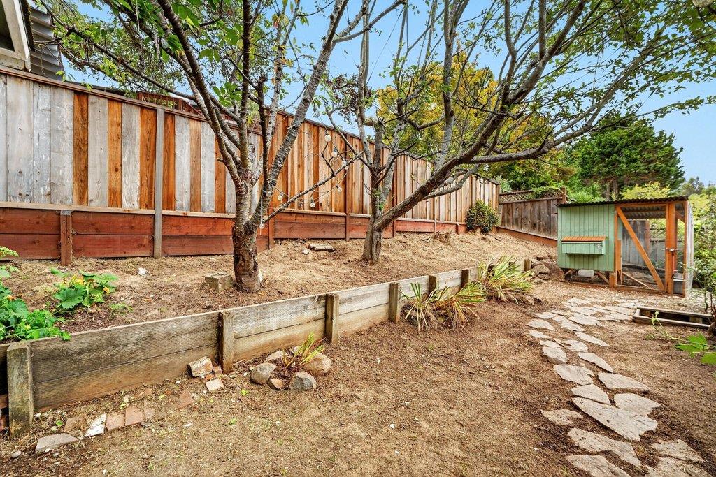 Property photo 47