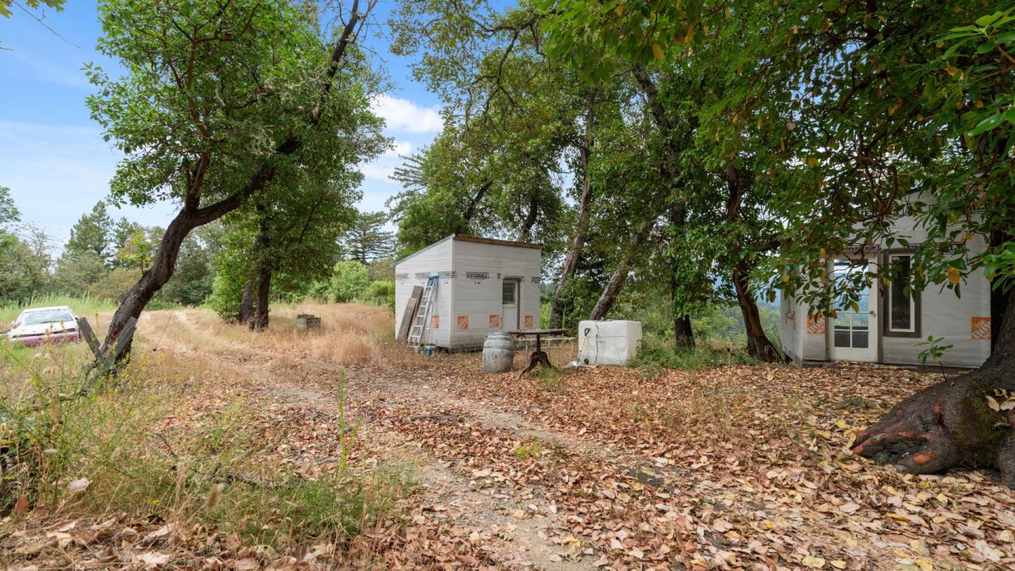 Property photo 37