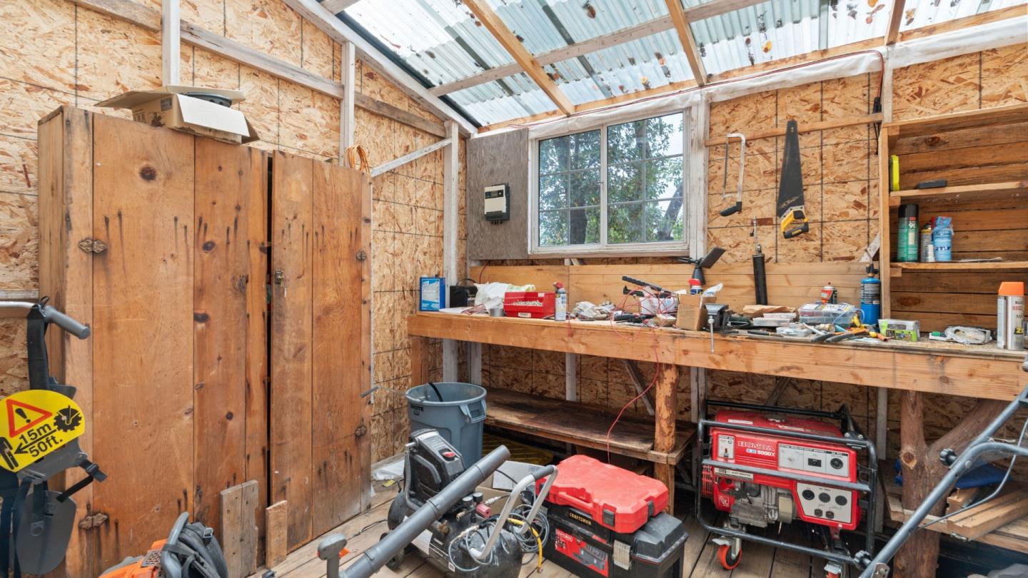 Property photo 44