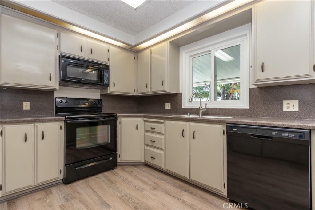 Property photo 22