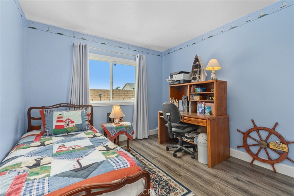 Property photo 31