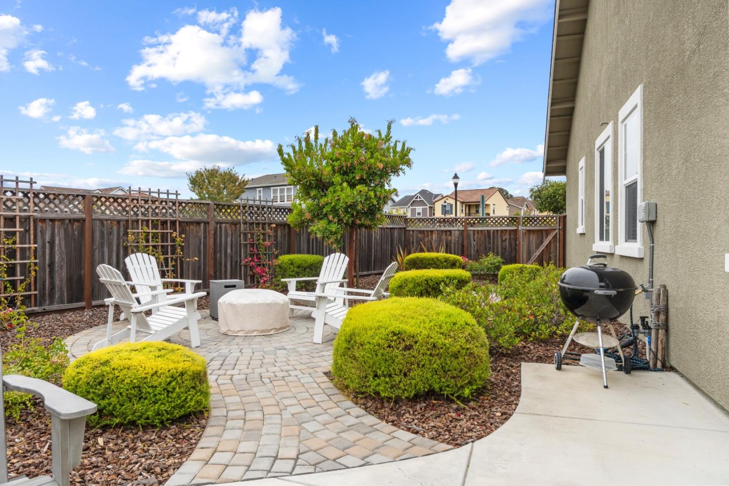 Property photo 38