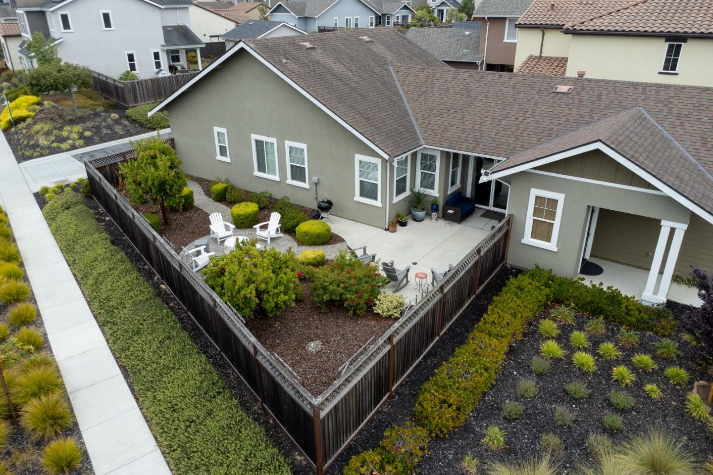 Property photo 44