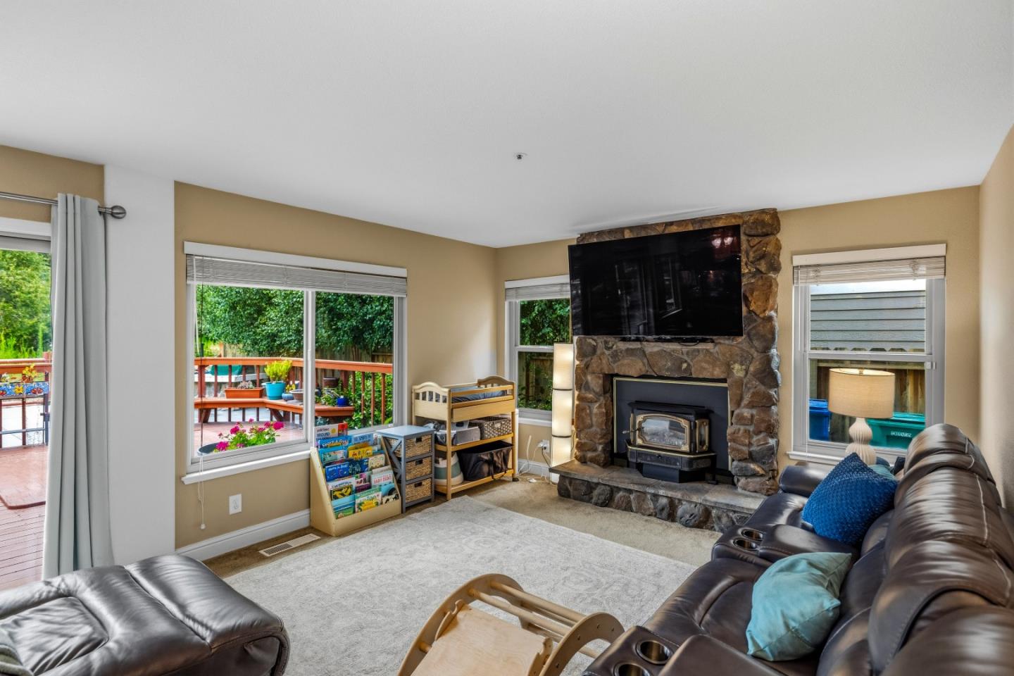 Property photo 25