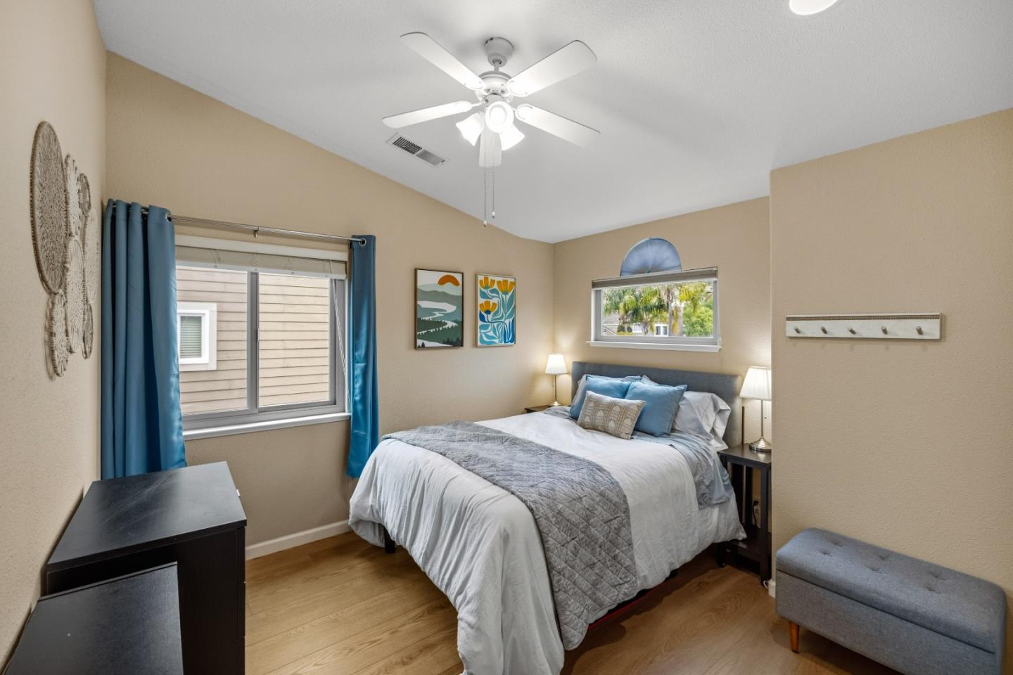 Property photo 34