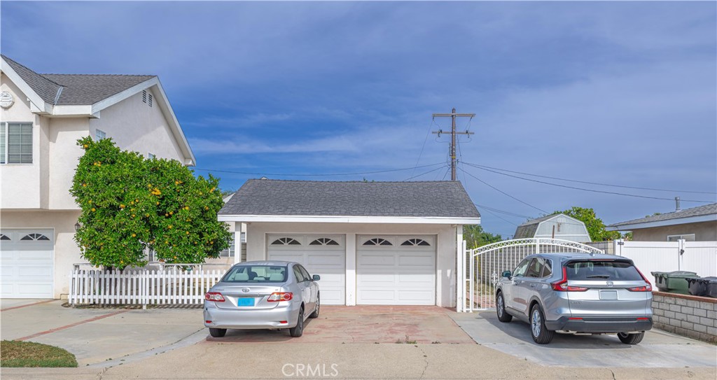 Property photo 43
