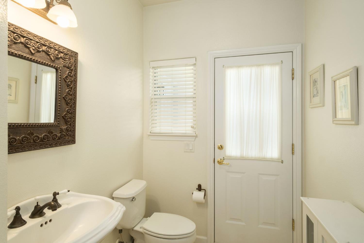 Property photo 31