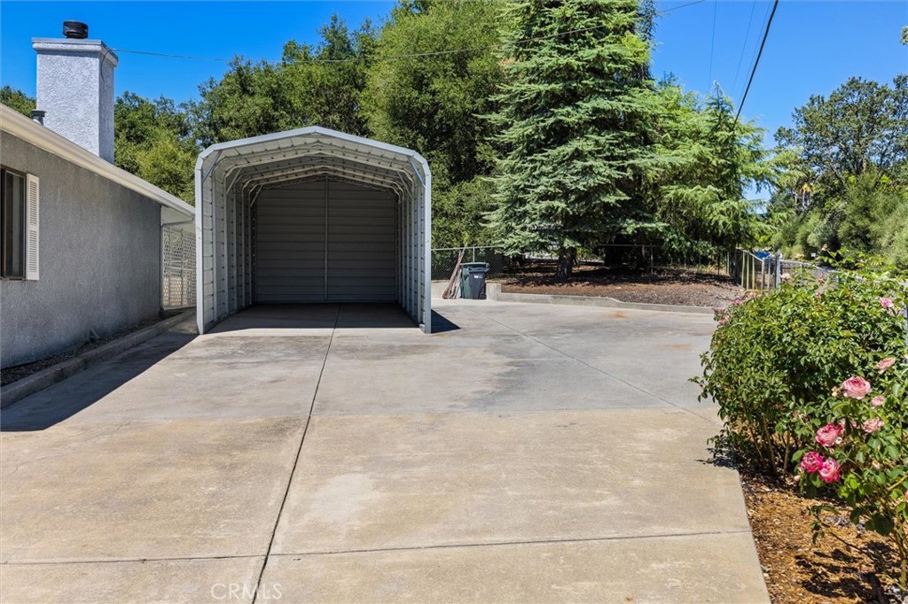 Property photo 46