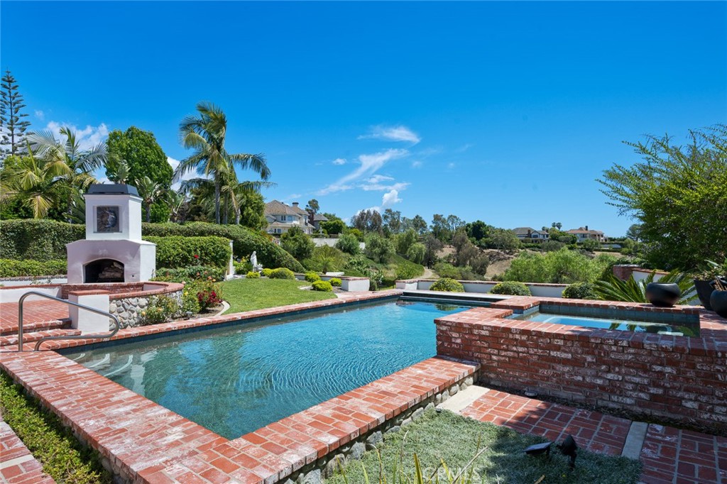Property photo 32