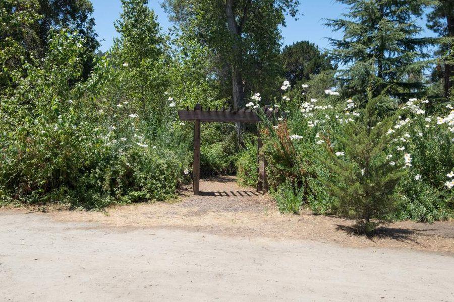 Property photo 38