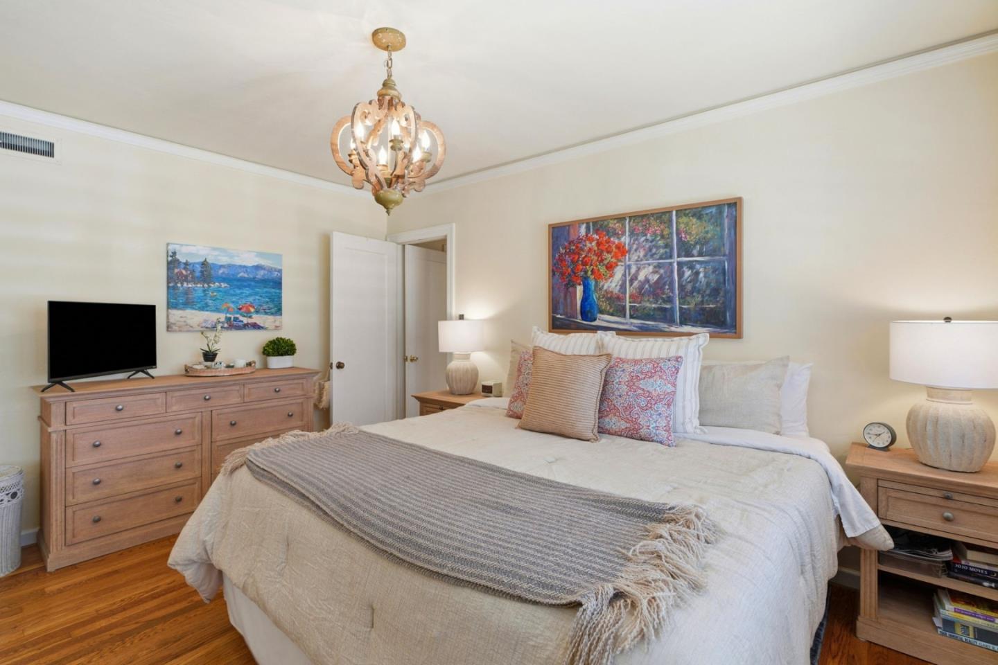 Property photo 37