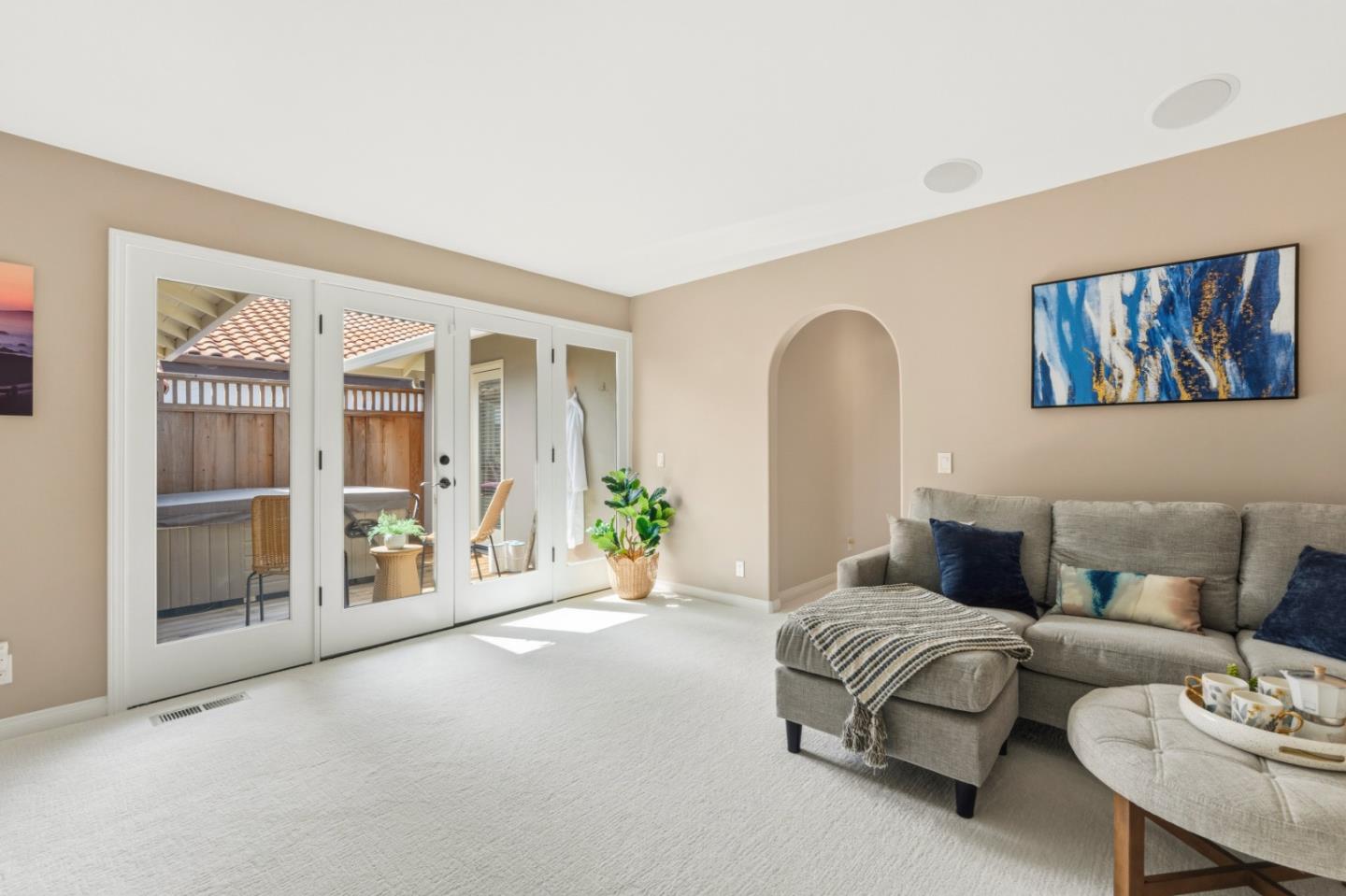 Property photo 32