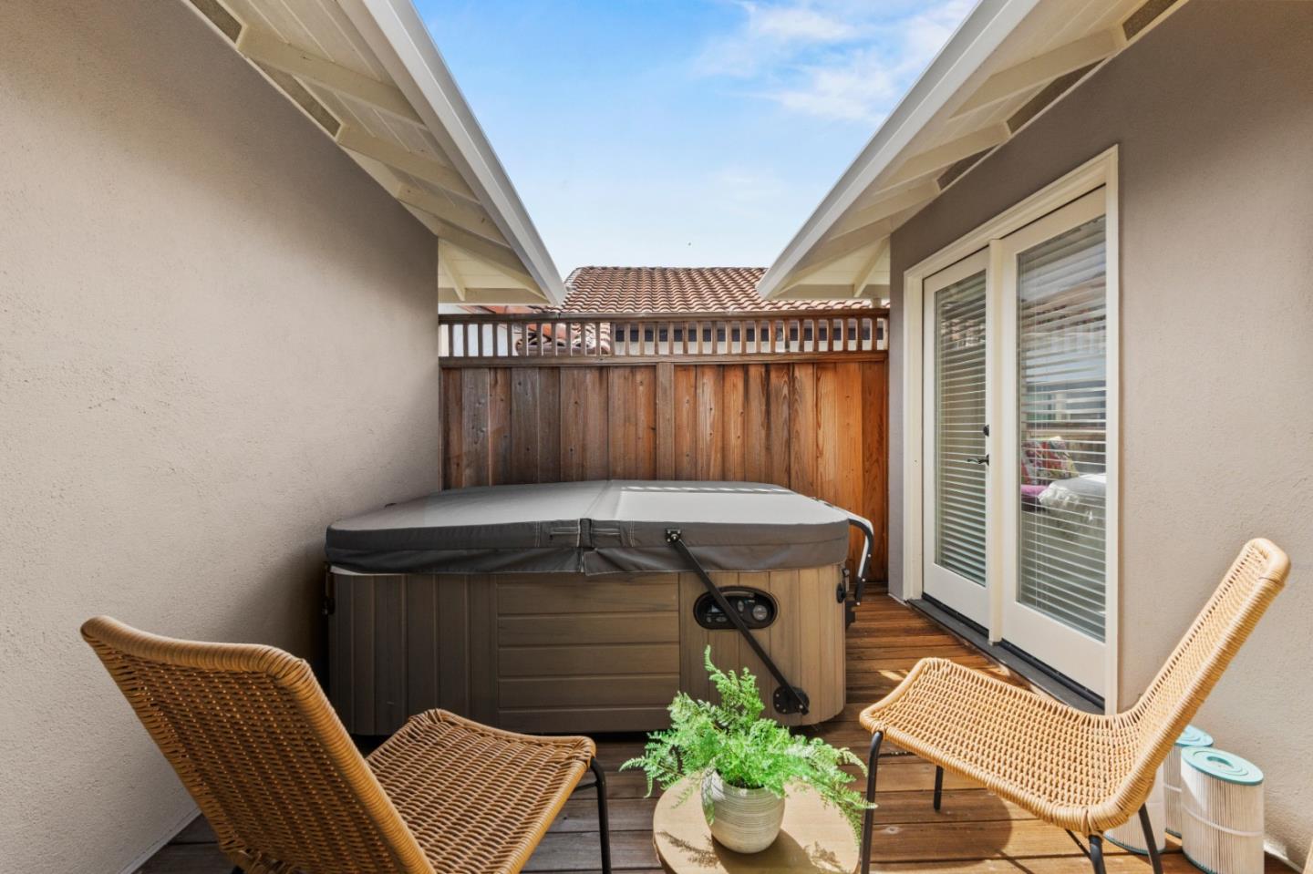 Property photo 33