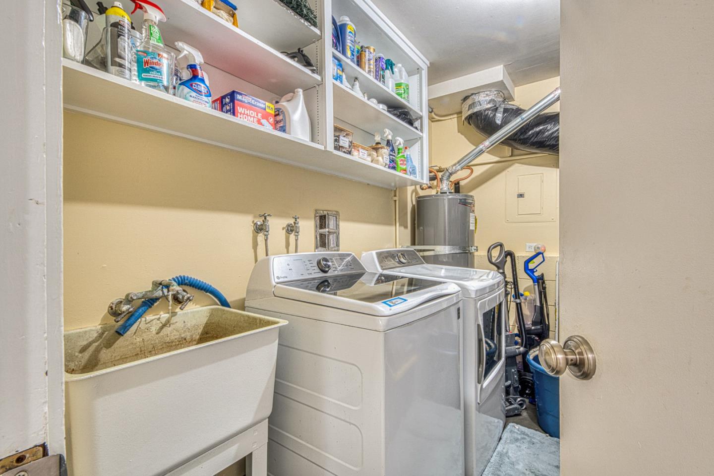 Property photo 37