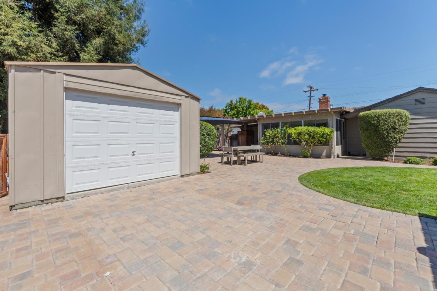 Property photo 41