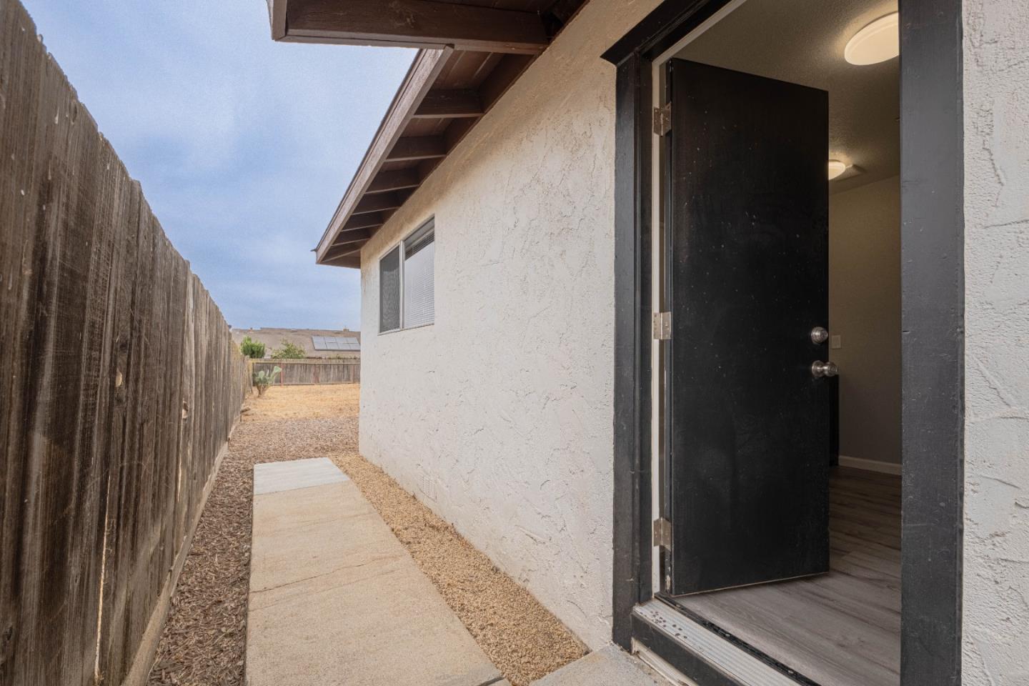 Property photo 35