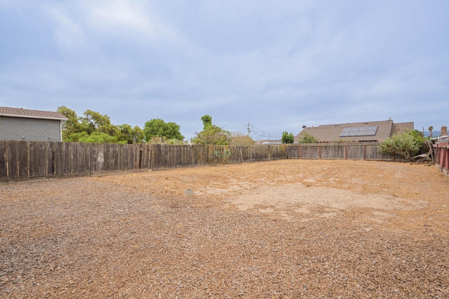Property photo 37