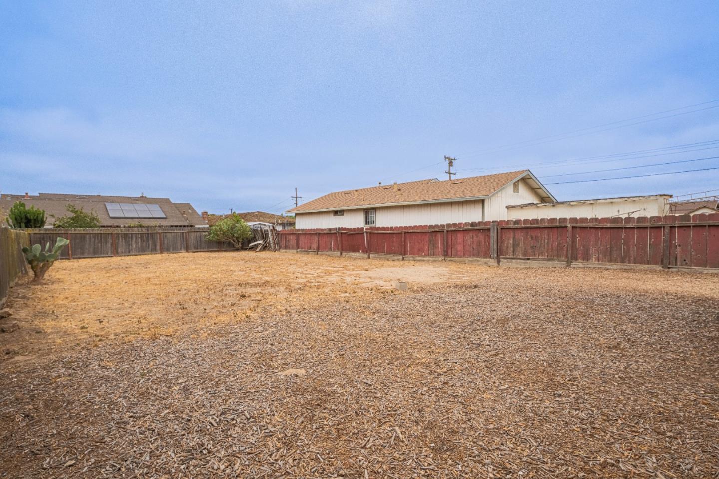 Property photo 38