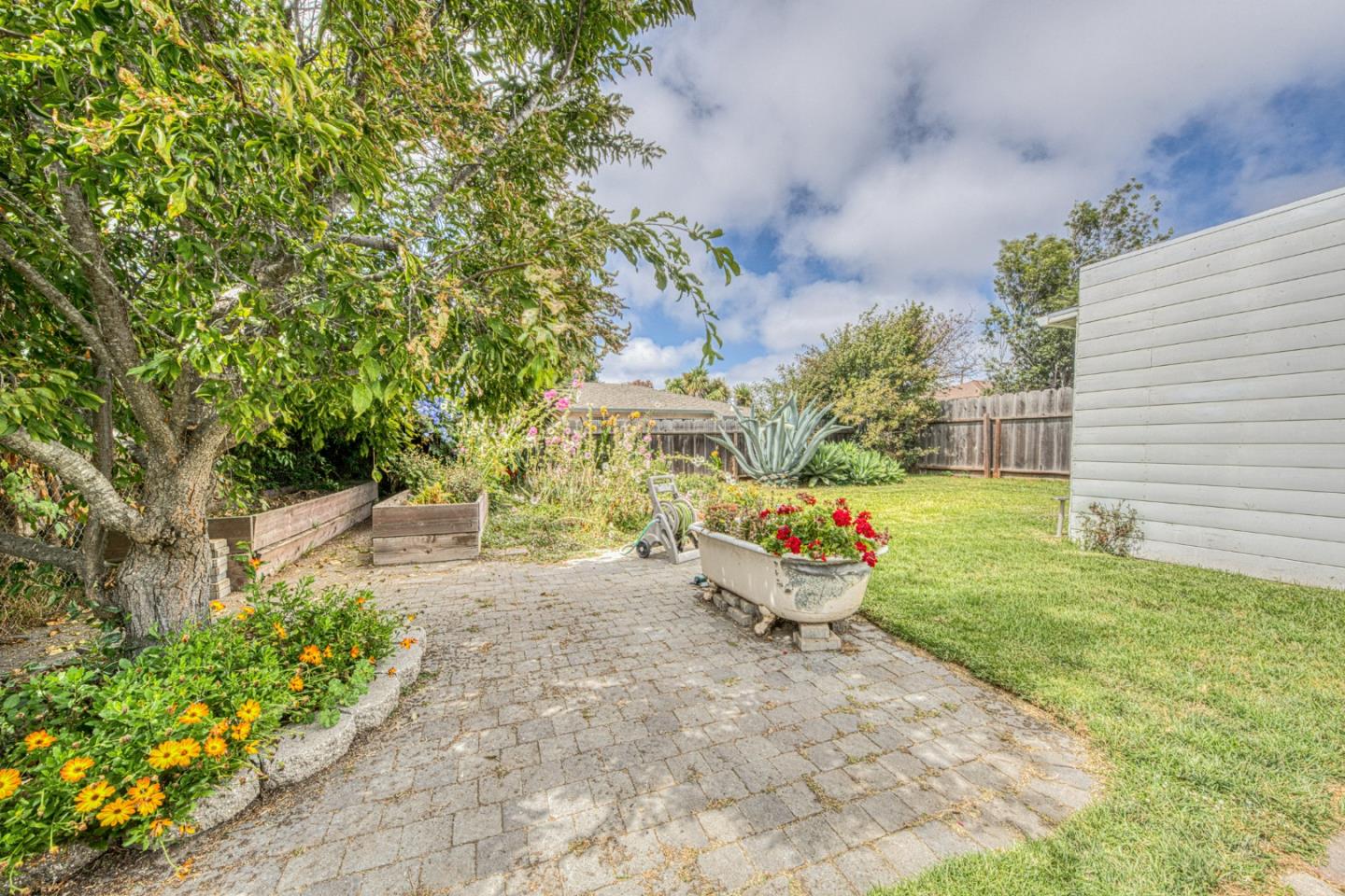 Property photo 30