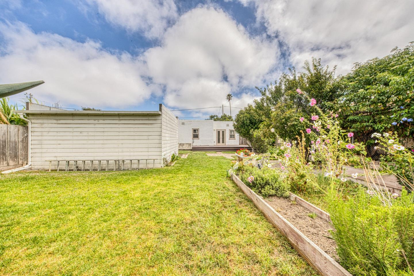 Property photo 32