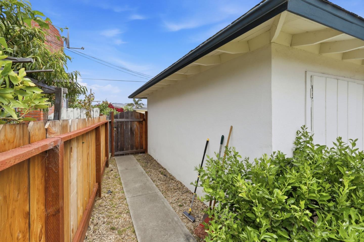 Property photo 22