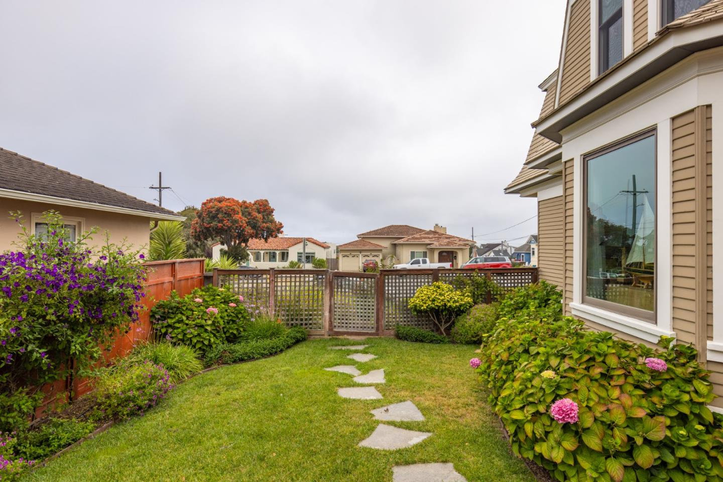 Property photo 24