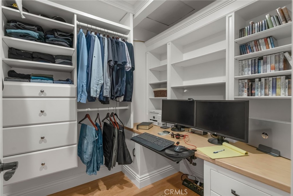Property photo 46
