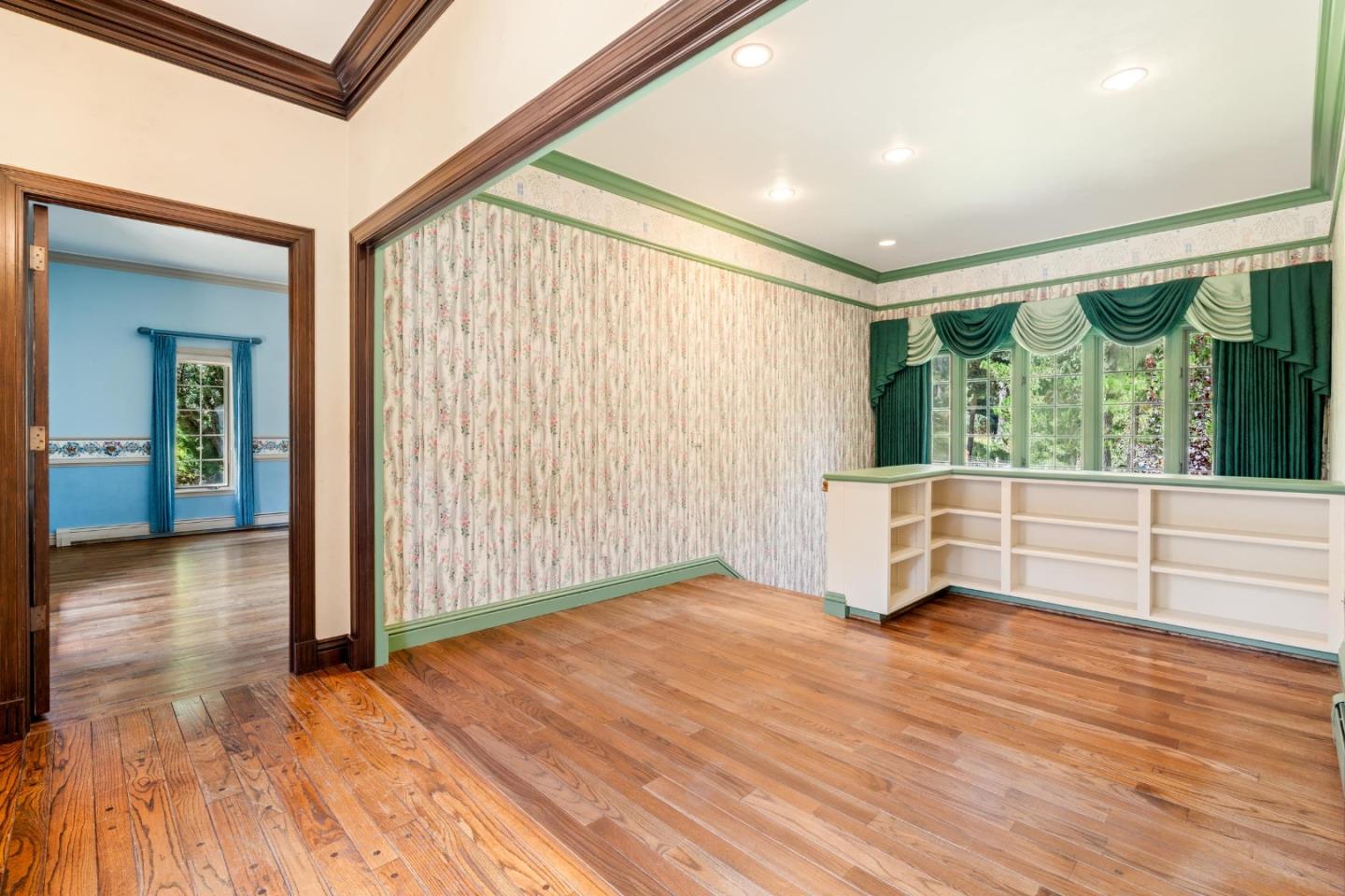 Property photo 33