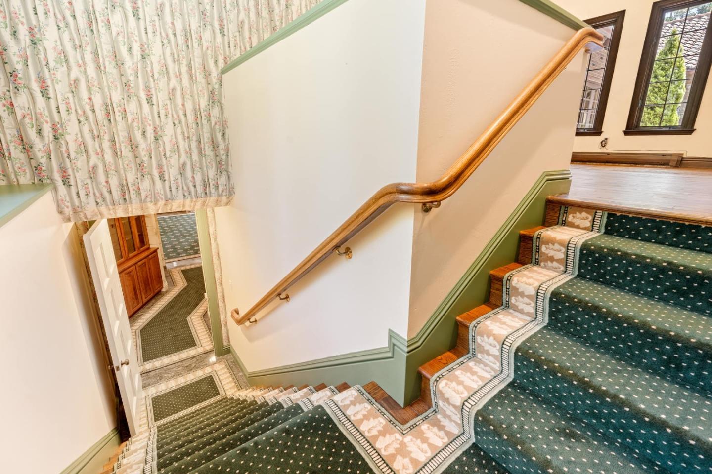 Property photo 37