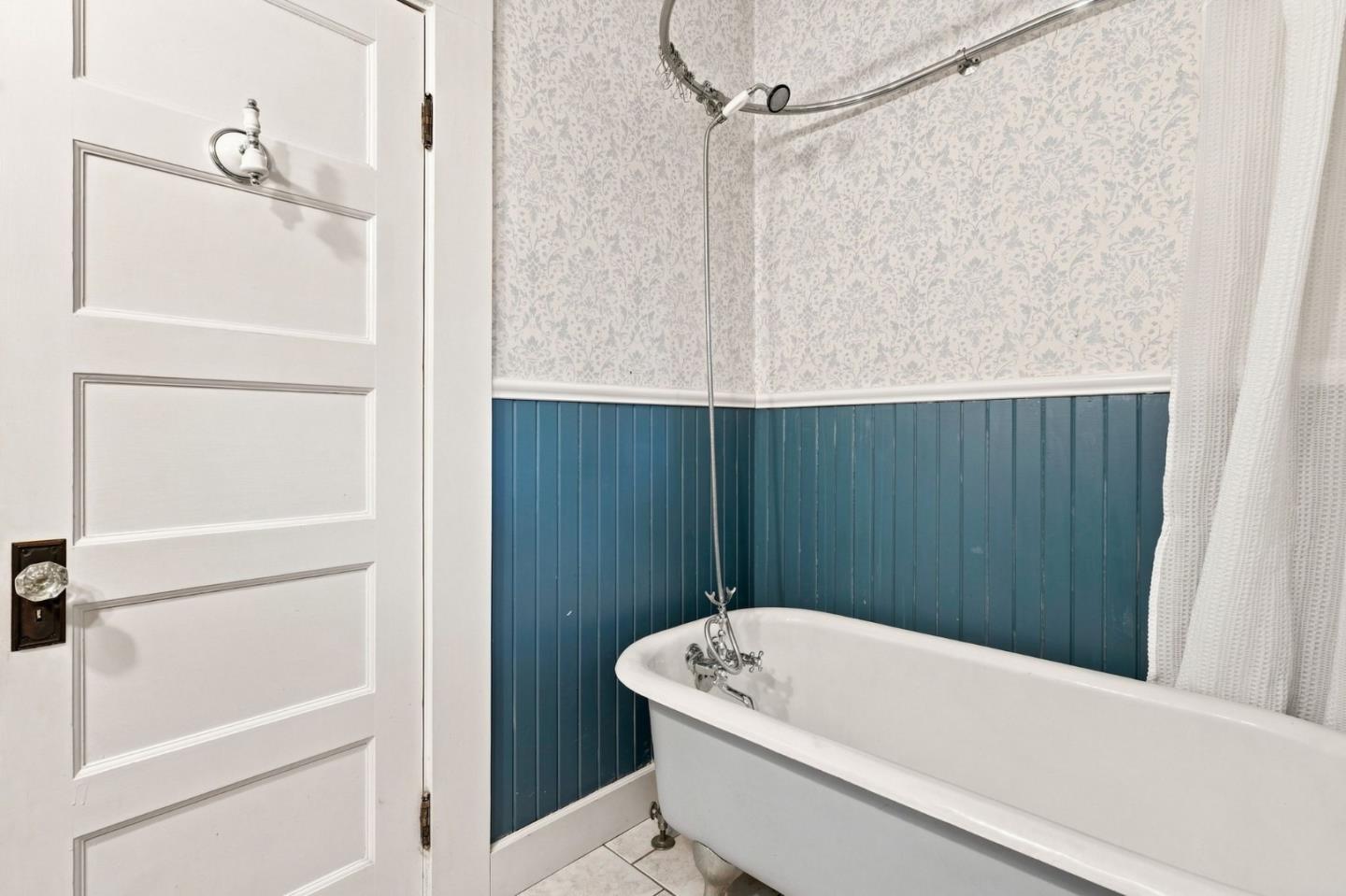 Property photo 31