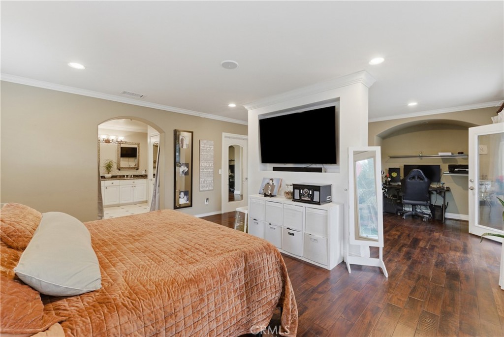 Property photo 31