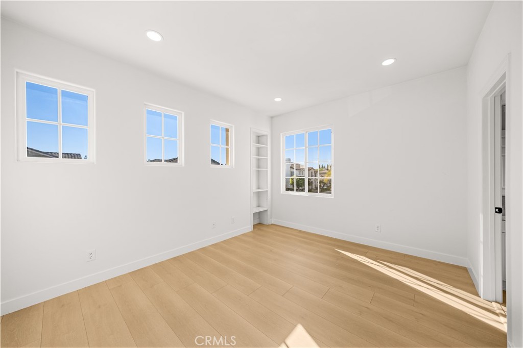 Property photo 43