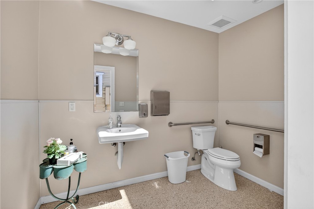 Property photo 41