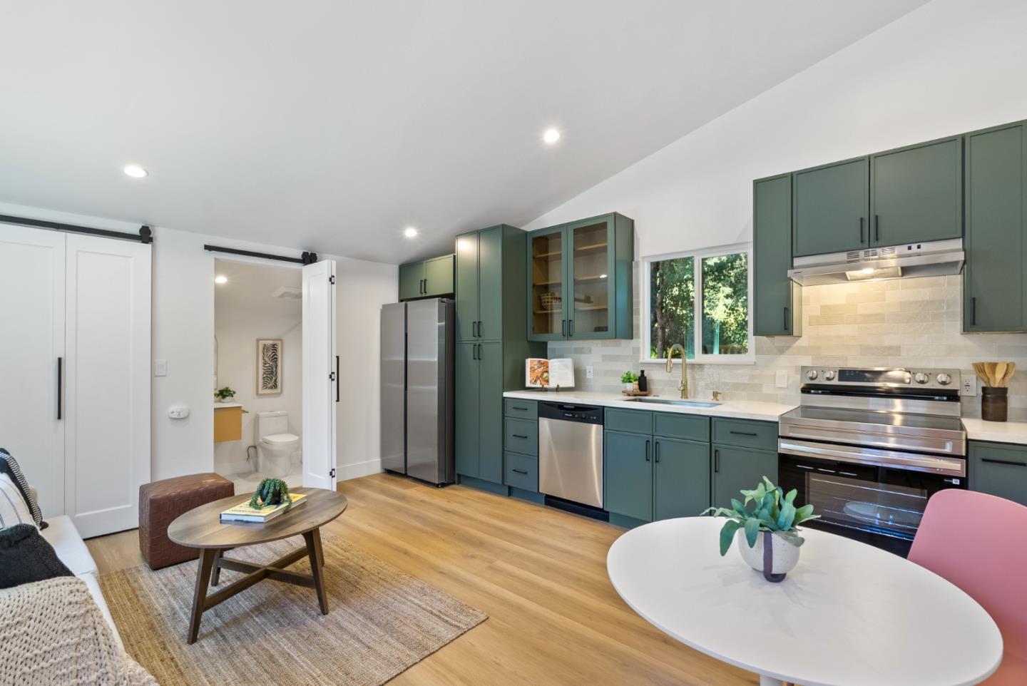 Property photo 44