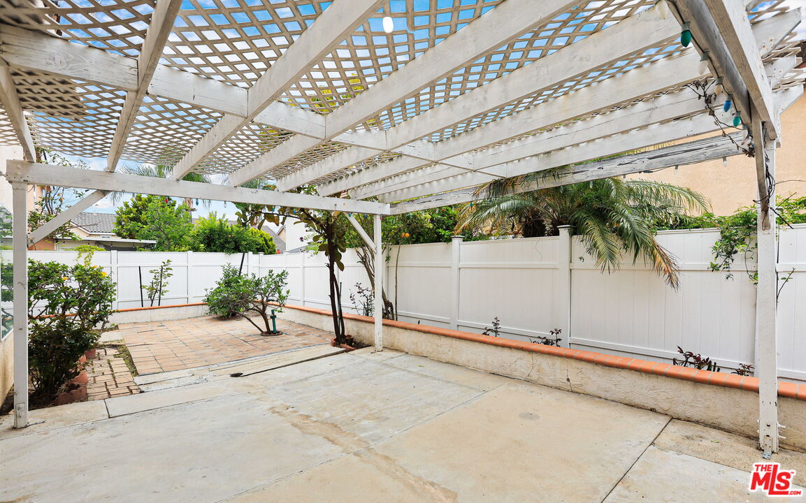 Property photo 48