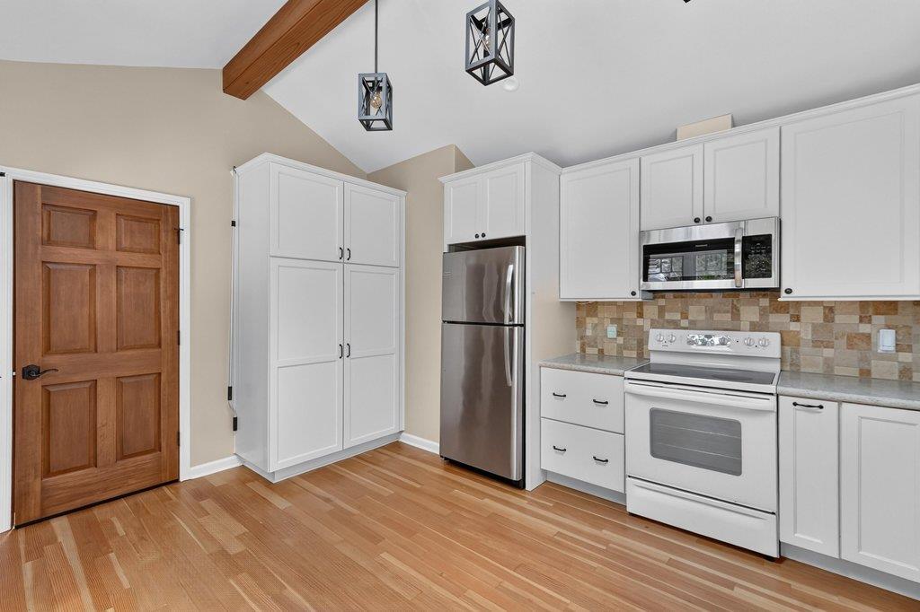 Property photo 33