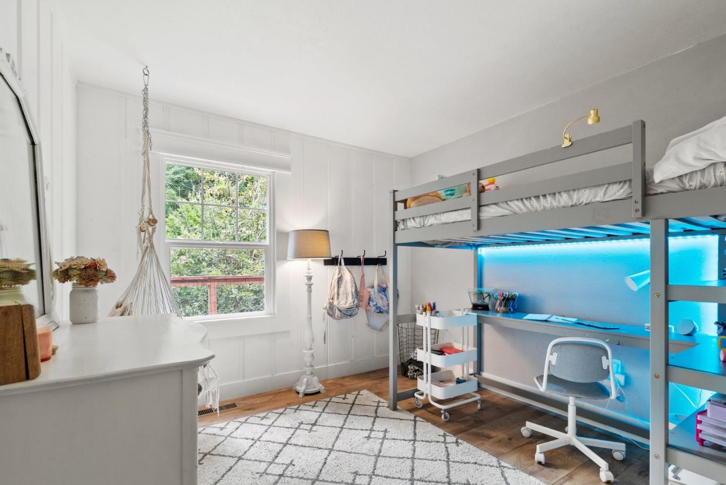Property photo 44