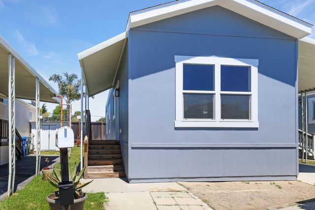 Property photo 35