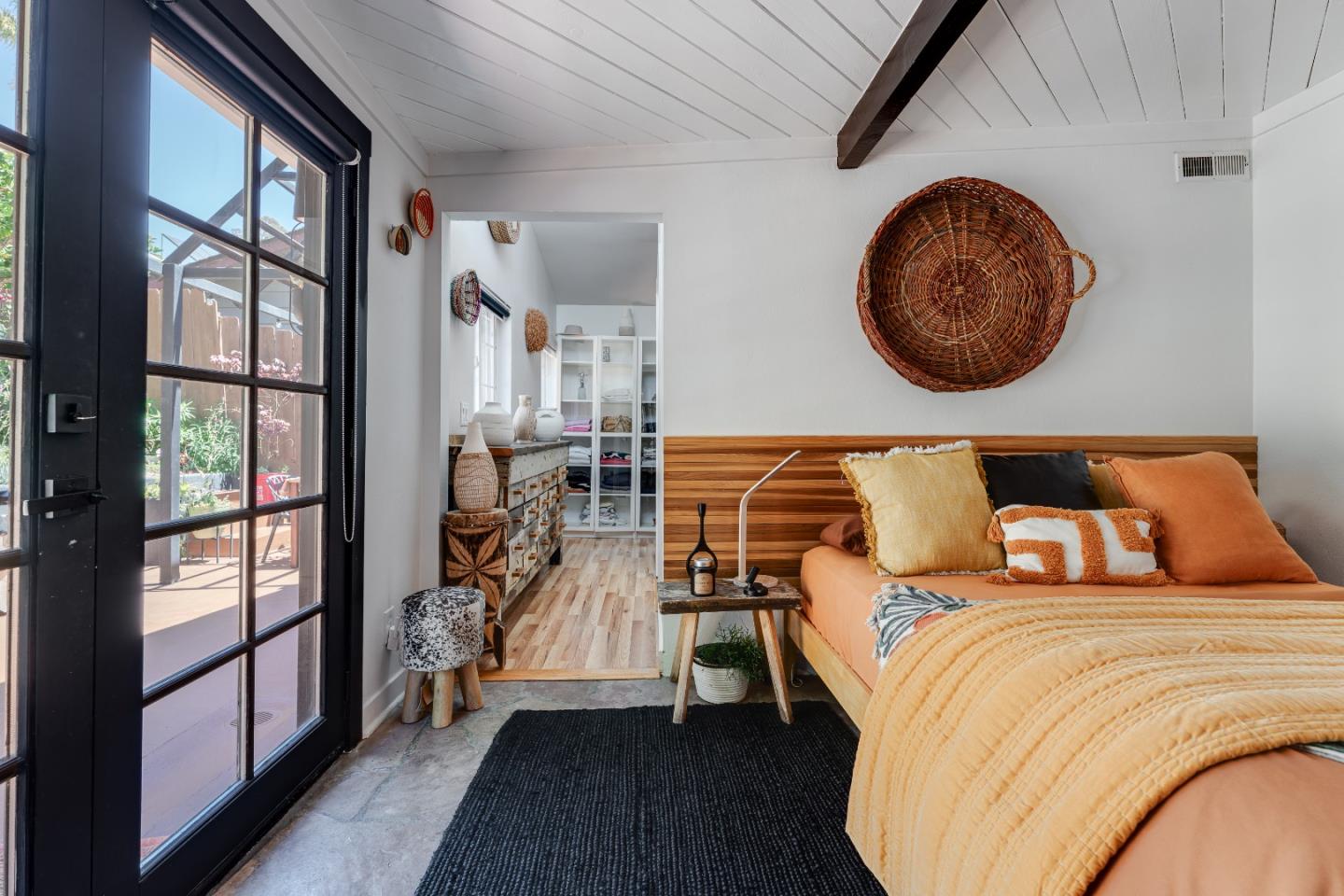 Property photo 32