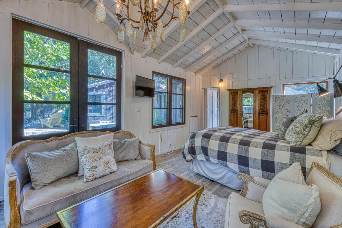 Property photo 32