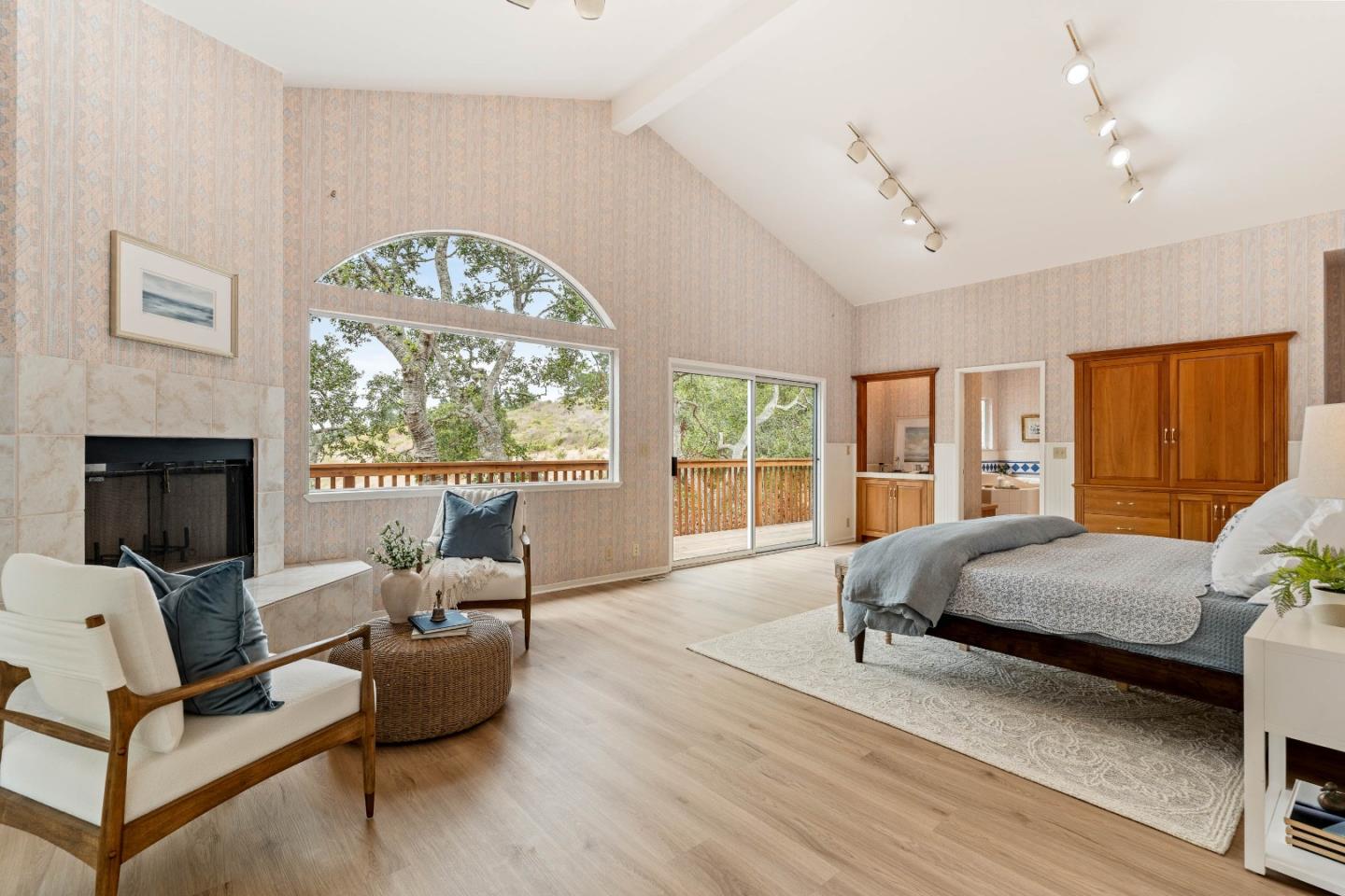Property photo 35