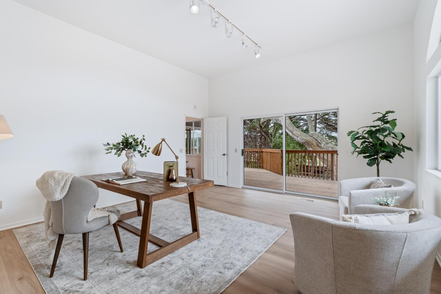Property photo 44