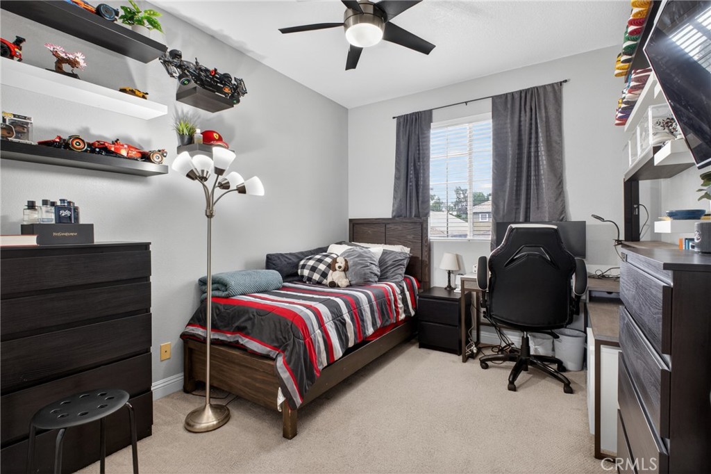Property photo 35